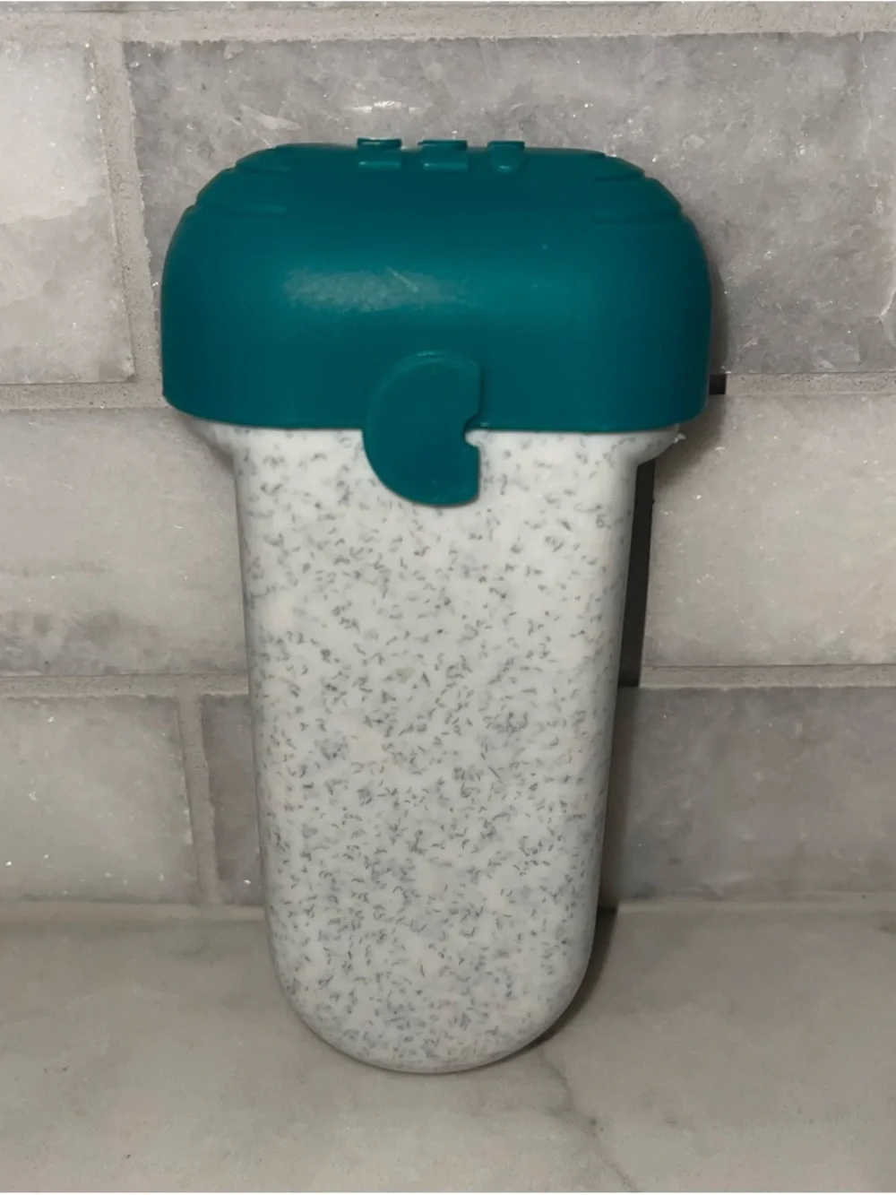 Vintage 1996 Caboodles Razor Holder Teal Top Speckled White Bottom